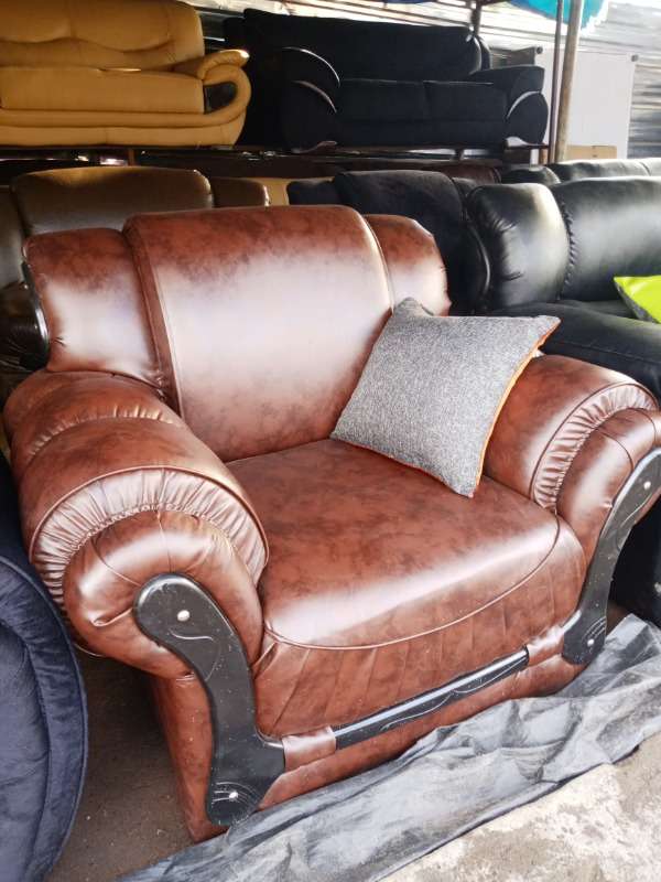 Best Quality 4 Pierce Sofas