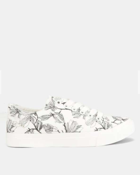 taking orders for ladies sneakers