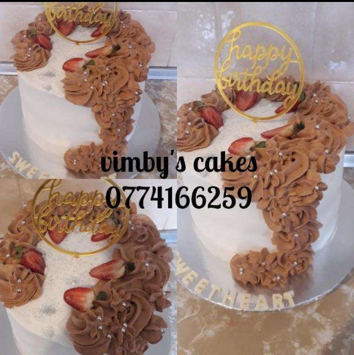 Valentine's Cake Promotion $5 Off