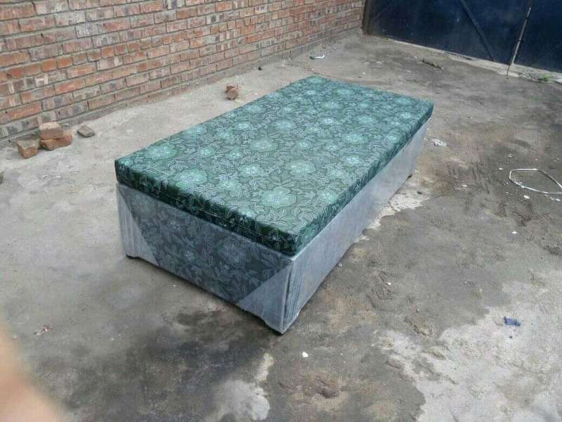 4 Inch Single Bed