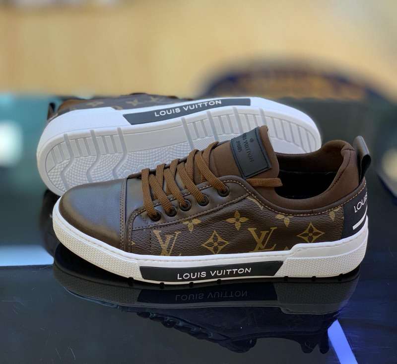 Brand New Louis Vuitton Sneakers