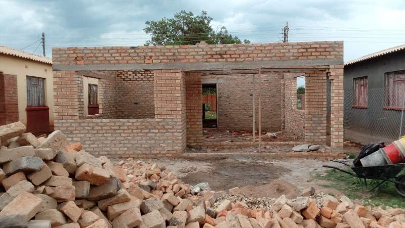 5 Roomed House Uncompleted