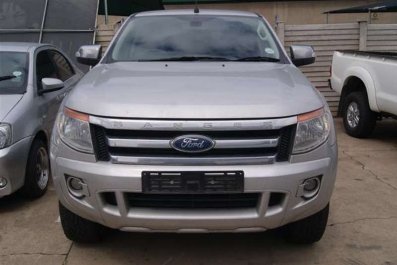 2015 Ford Ranger 3.2tdci Double Cab 4x4 Manual. For More Information Call Or Whatsapp +27 78 576 7120.
