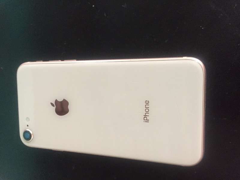 64gb Iphone 8 For Sale $200 - Call 0775352180