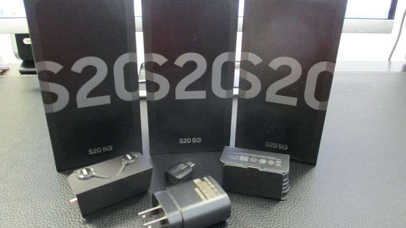 Apple Iphone 11 Pro / 11 Pro Max / Samsung Galaxy S20 / S20 + Whatsapp  +15596010090