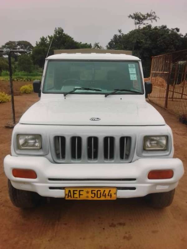 mahindra pick up