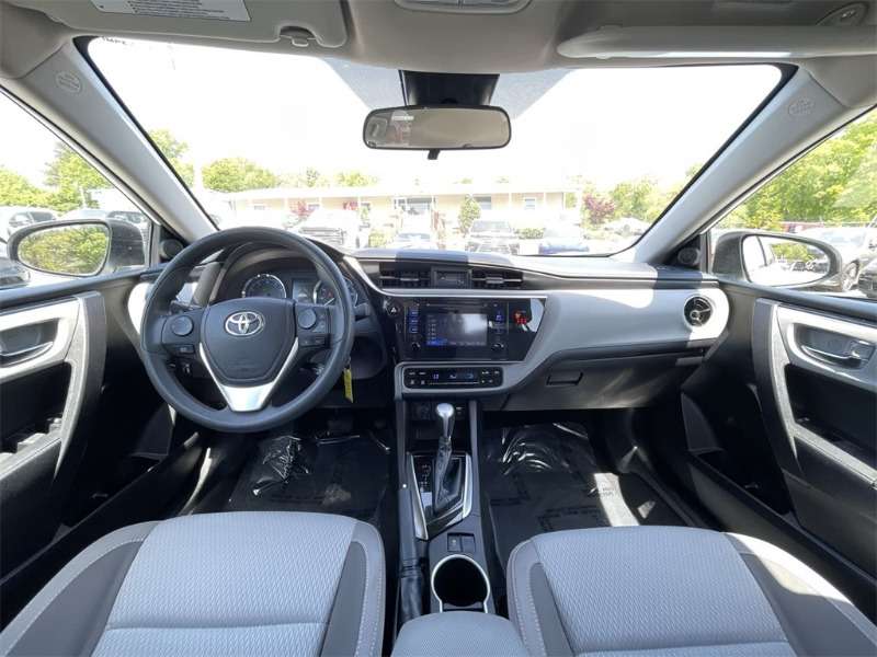 I Would Like To Sell My 2019 Toyota Corolla Le