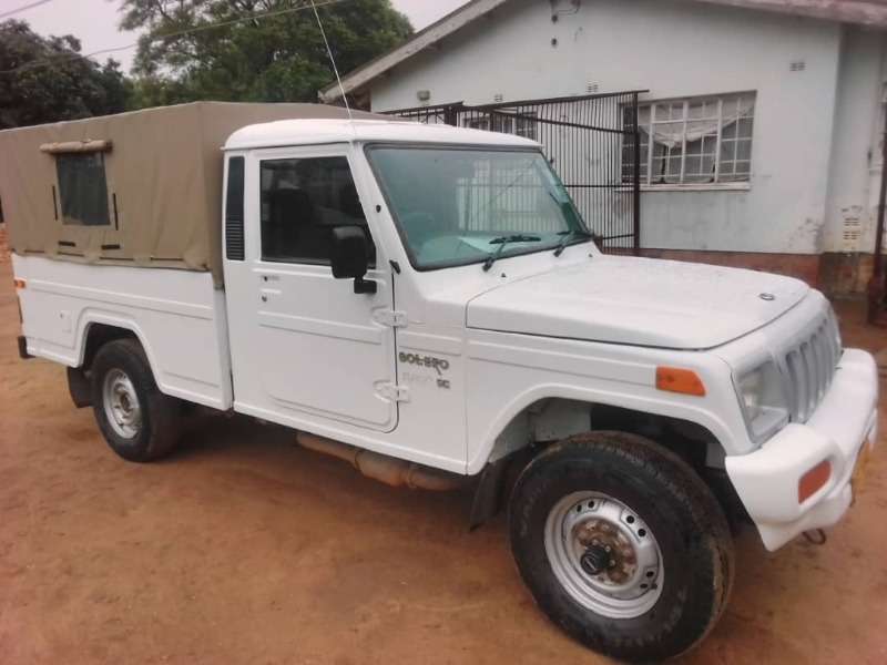 mahindra pick up