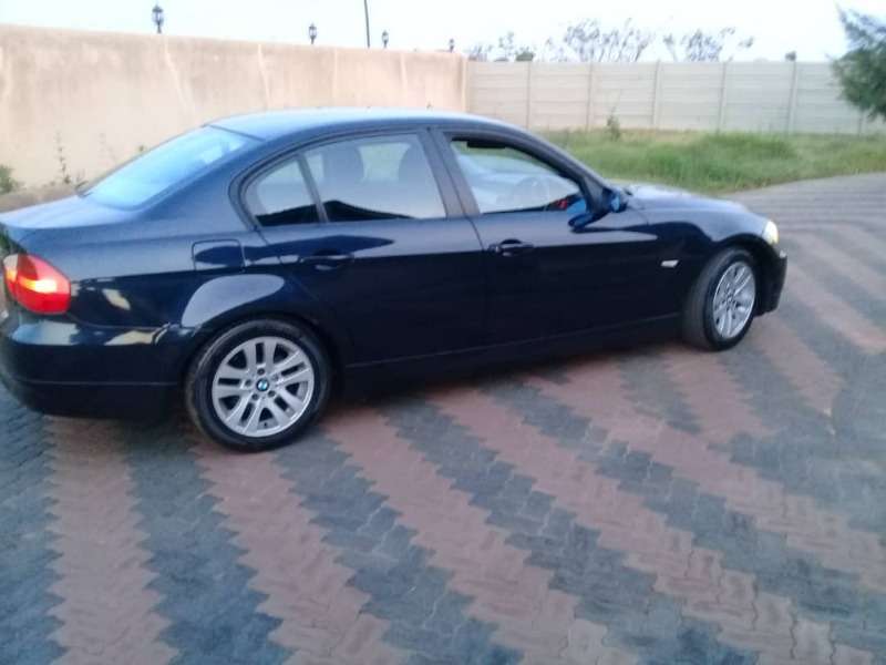 bmw 320i