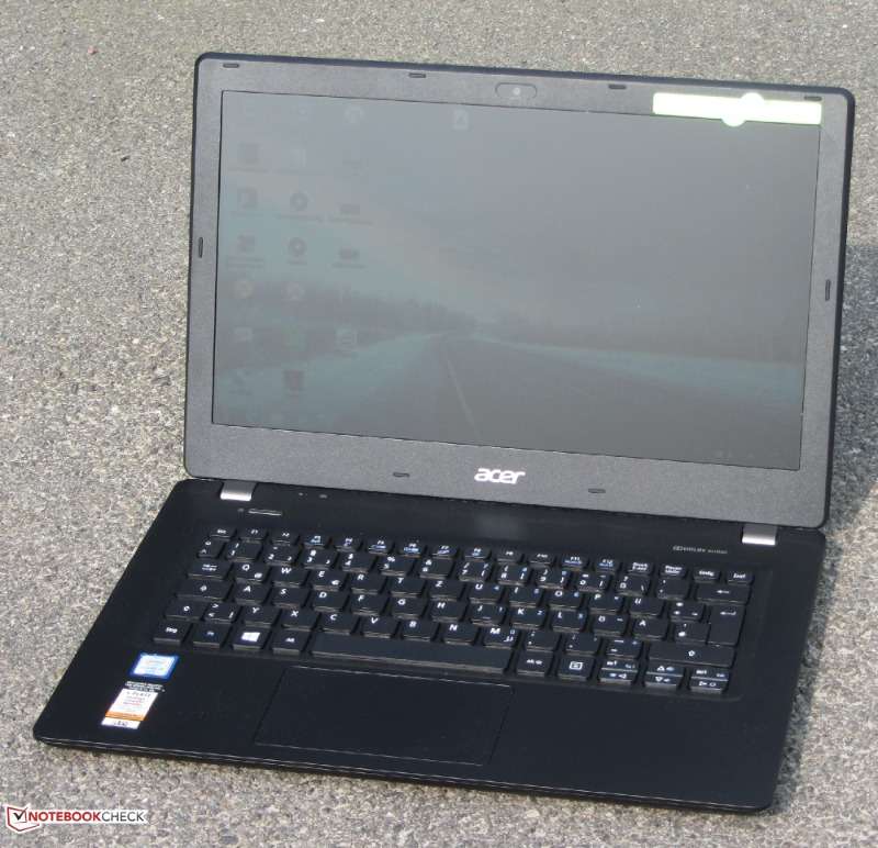 Acer Travel Mate 238