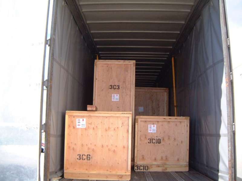 truck for hire transport byo