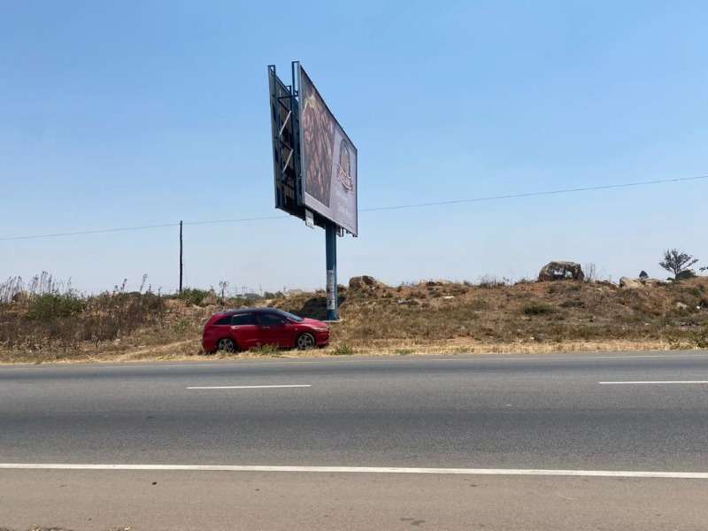 Direct Mandate: Along  Seke Road Next  To Maruta Shopping  Centre Is A 1.7hectare Land  For Commercial / Industrial  Use  For Sale  Ready  For Title ...350k Negotiable...call 0773290162