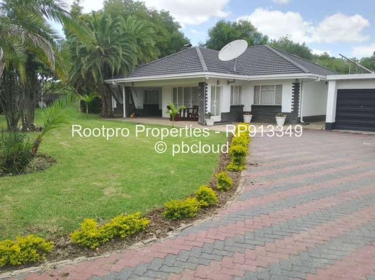 Eastlea House To Rent