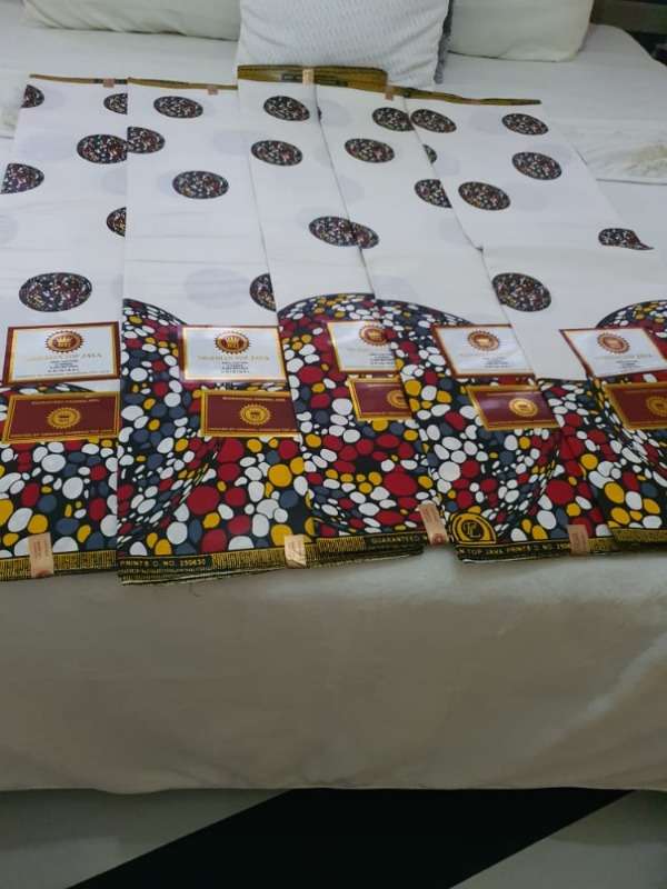 I Sell Java Print 6yrds Materials At 15 Us Each