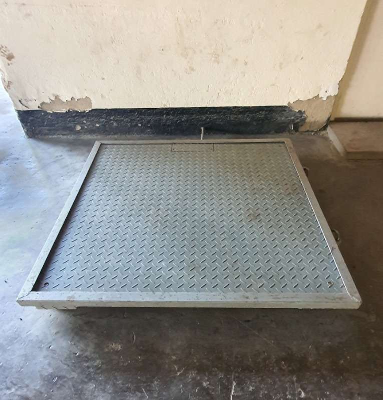 1 Tonne Floor Scale