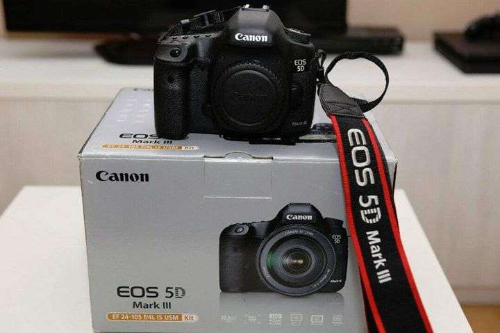 Selling New Canon Eos 5d Mark Iii, Black