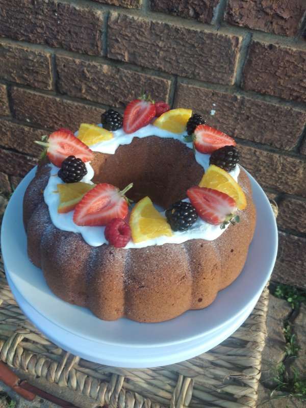 Valentine Cakes And Cupcakes