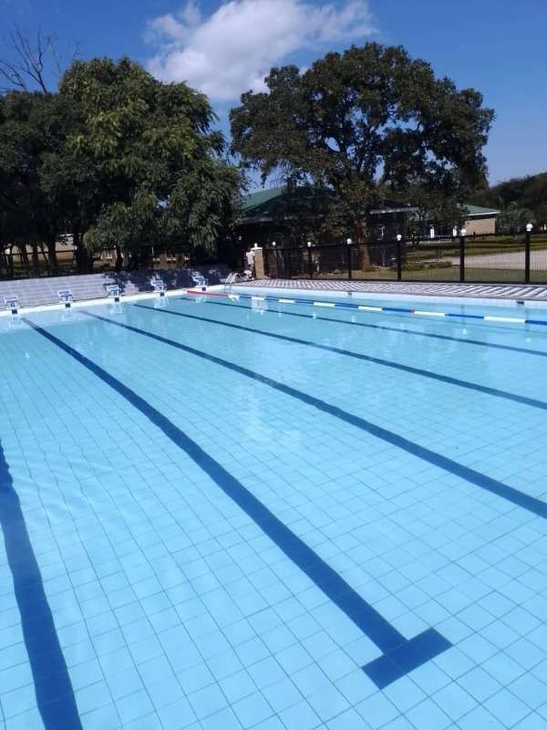New Swimming Pool Building And Renovations