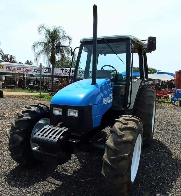 New Holland L75 4wd 75hp Tractor