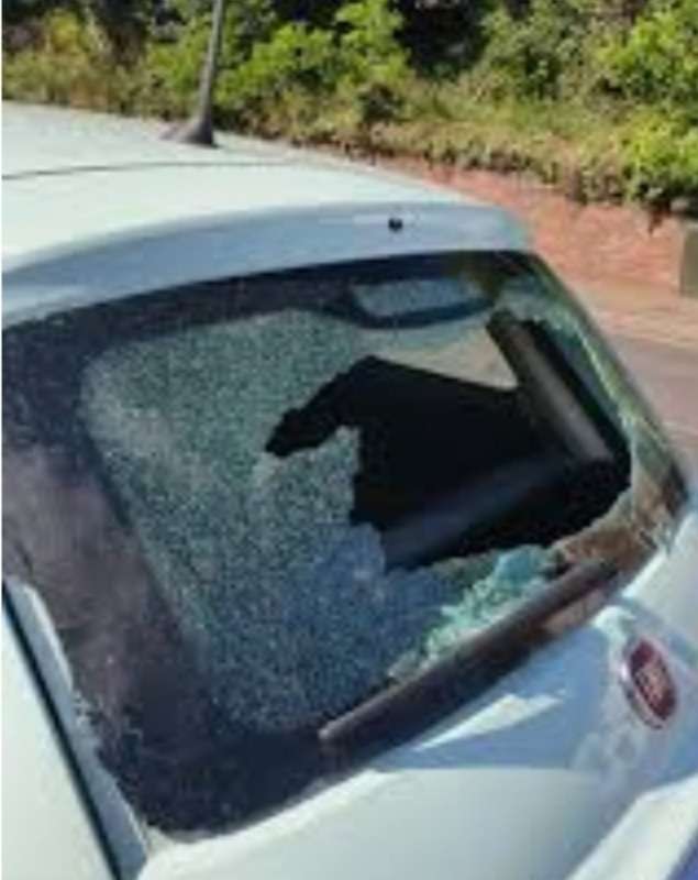 Windscreens, Rear Windscreens, Doorglasses,vents,cracks And Stonechips Repairs