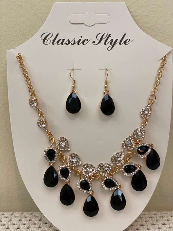 Handbags And Jewelry