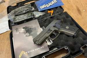 Buy Sig Sauer Pistols Online, Glock Guns For Sale Whatsapp# +44 7931 491607