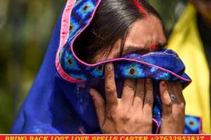 Love Magic: Potions, Rituals And Spells To Attract Love Into Your Life   +27633953837