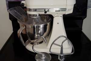 cake mixers and blenders