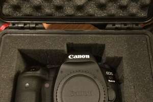 Canon Eos 5d Classic Camera-28-135mm Ultrasonic Lens-filters-flash-accessories