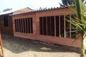 6m×3m wooden fowl run